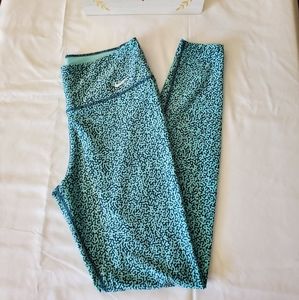 Nike Dri-fit women's size M